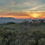 Semesterbostad In Tuscany With Scenic Pool Views
