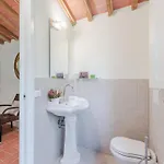 In Tuscany With Scenic Pool Views Semesterbostad
