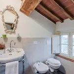 In Tuscany With Scenic Pool Views *