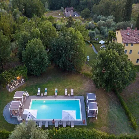 Semesterbostad In Tuscany With Scenic Pool Views San Gennaro (Lucca)