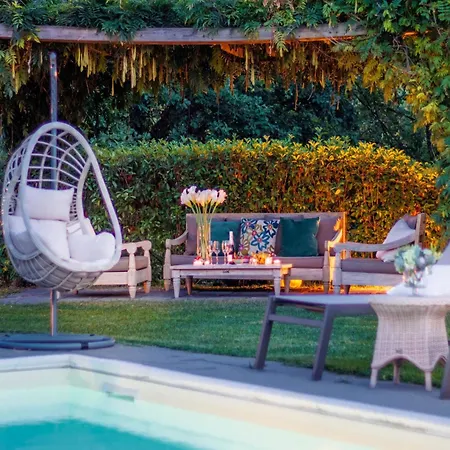 In Tuscany With Scenic Pool Views San Gennaro (Lucca)
